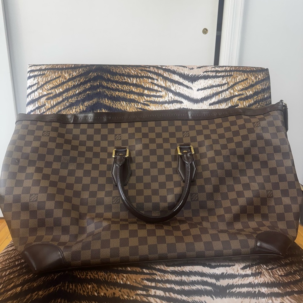 Louis Vuitton Keepall 55 Damier Ebene Duffle | Entrupy Authenticated | Monogram